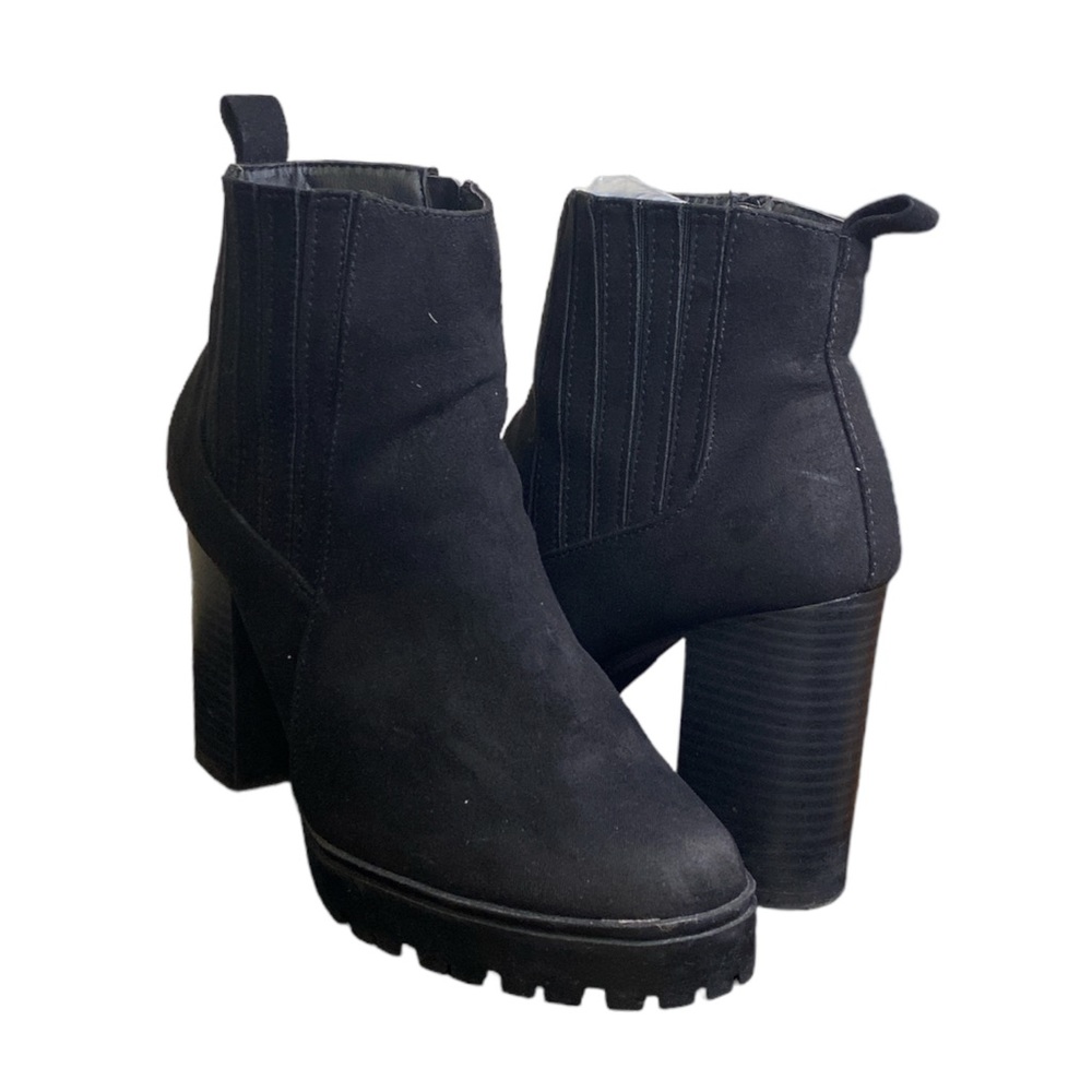 Black Suede Heel Boots Size 8